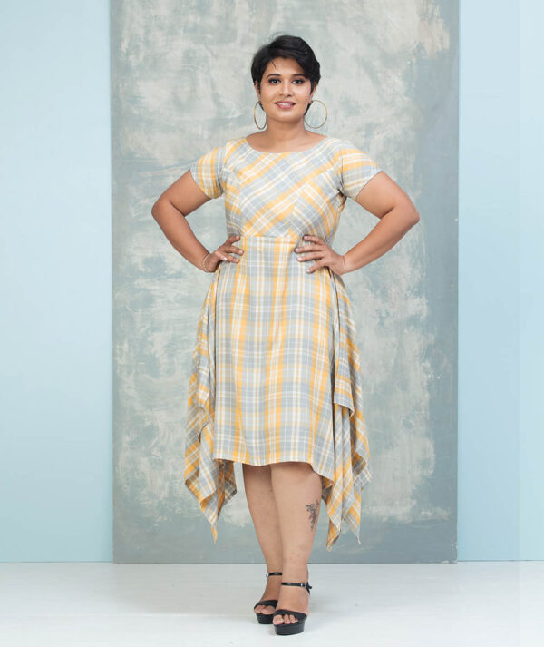 Dress 6 - Image 2