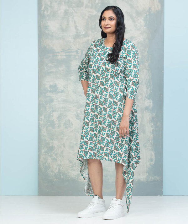 Dress 10 - Image 3