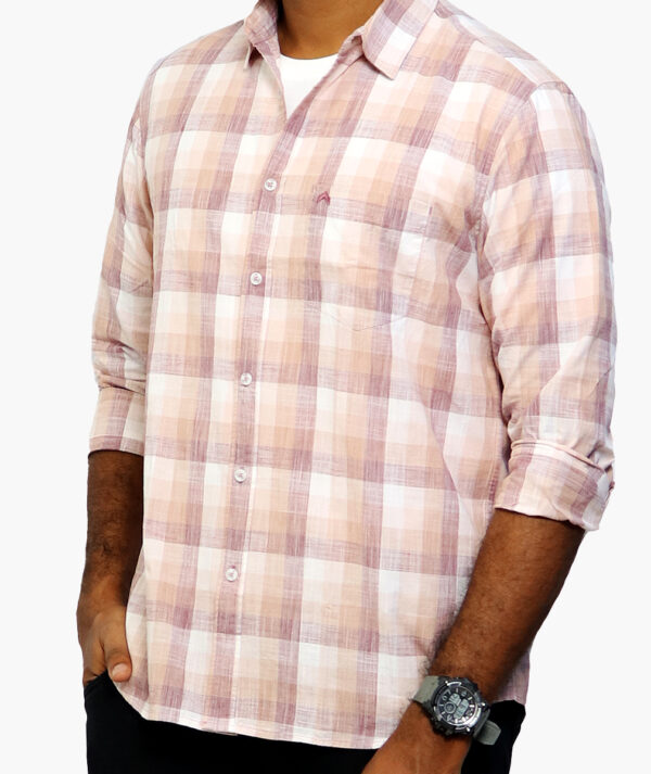 Men Slim Fit Checkered Spread Collar Cotton Casual Shirt - Image 2