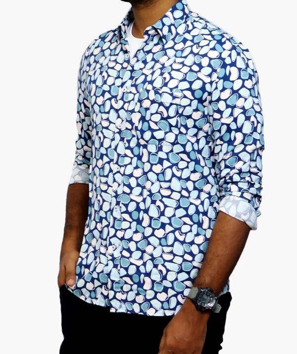 Slim Fit Floral Printed Opaque Cotton Casual Shirt - Image 2