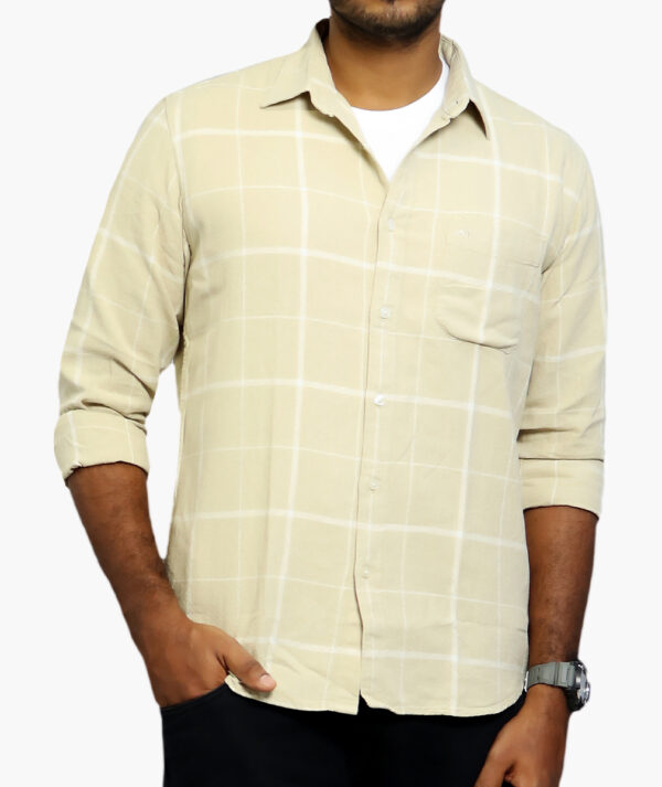 Men Regular Fit Checkered Spread Collar Cotton Casual Shirt