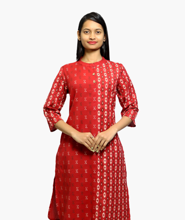 Women Floral Print Polyester Straight Cotton Kurta with Pocket  (Maroon - 3/4 sleeve)